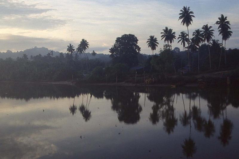 WT 0700 113a33 e002 Malaysia.jpg